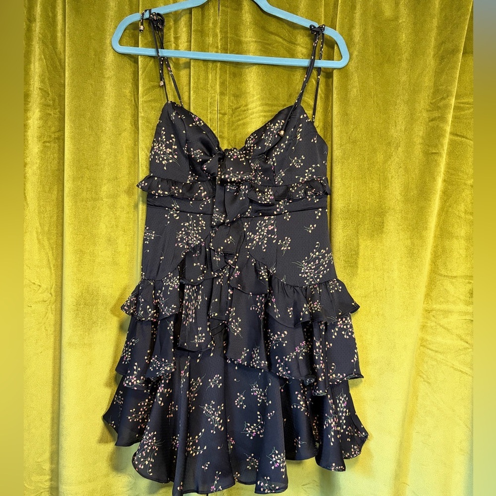 NWT Hello Molly Ruffle Bust Tie Floral Sprint Print Mini Dress US 6 Retail $90 - Picture 3 of 9